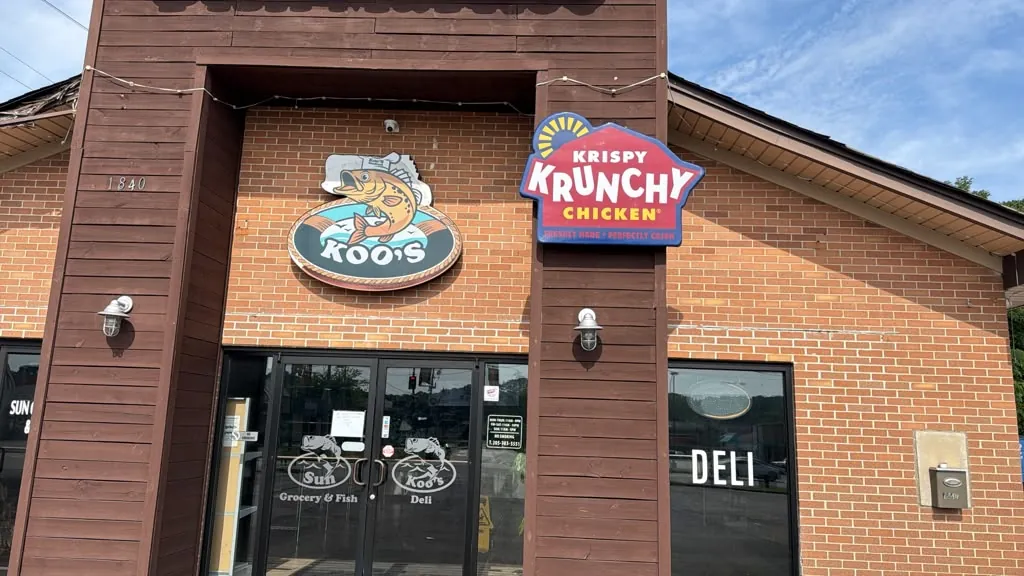 The front of Koo's Seafood and Fish Market at 1840 Center Point Parkway